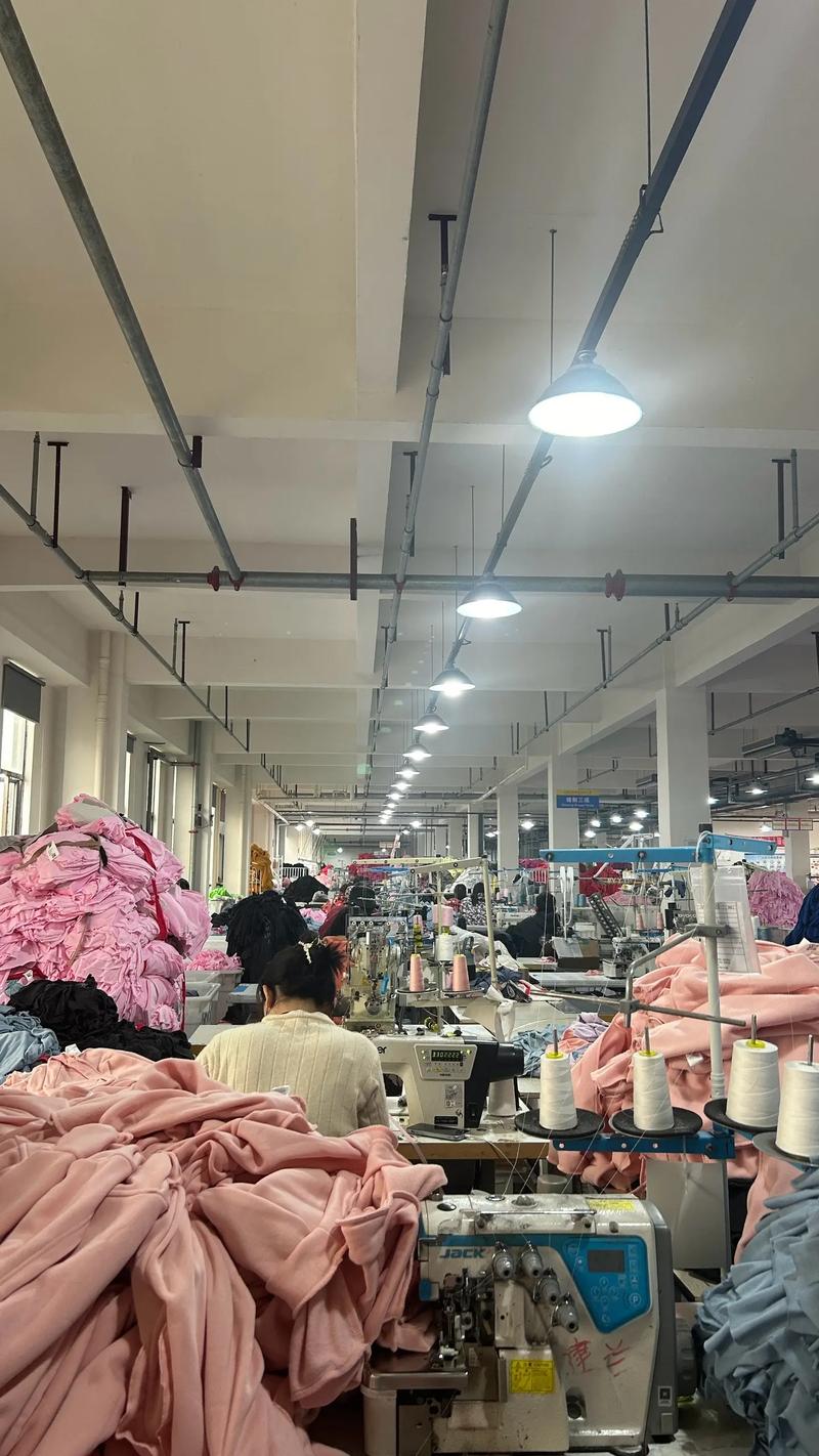 帶你走進服裝廠 #生產車間忙碌的一天 不瞞你說,我想尋求